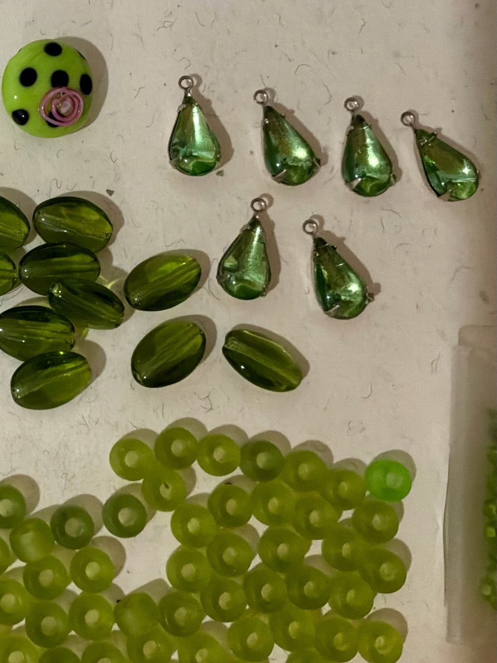 Bead lot - Picture 4 of 6